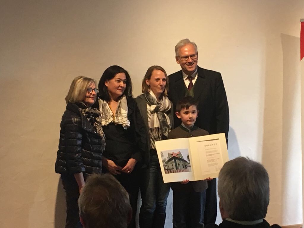 Architekt Rester mit weiteren Personen